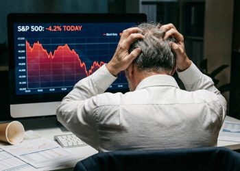 5 Dumb Mistakes Nearly Every Investor Makes