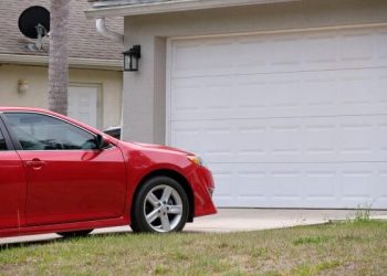 How I Cut My Car Insurance $235/Year in 15 Minutes Without Switching Companies