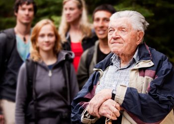 5 Side Hustles for Retirees That Don’t Feel Like Work (Some Can Be Done From Home)