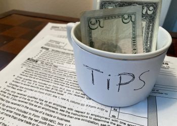 IRS Finalizes ‘No Tax on Tips’ Rules Days Before April 15