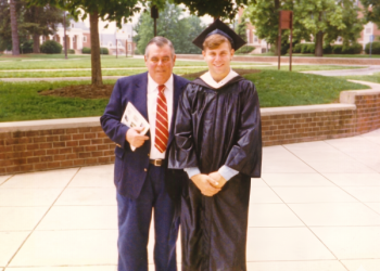 Four Important Lessons Learned Outside of the College Classroom ⋆