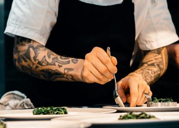 Viva Chefs: A Hot Side Hustle For Good Cooks