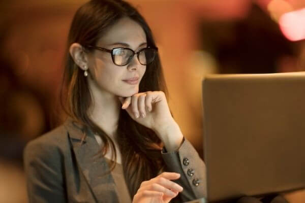 17 Sites That Pay You to Answer Questions in 2026 (Up to $220/hr)